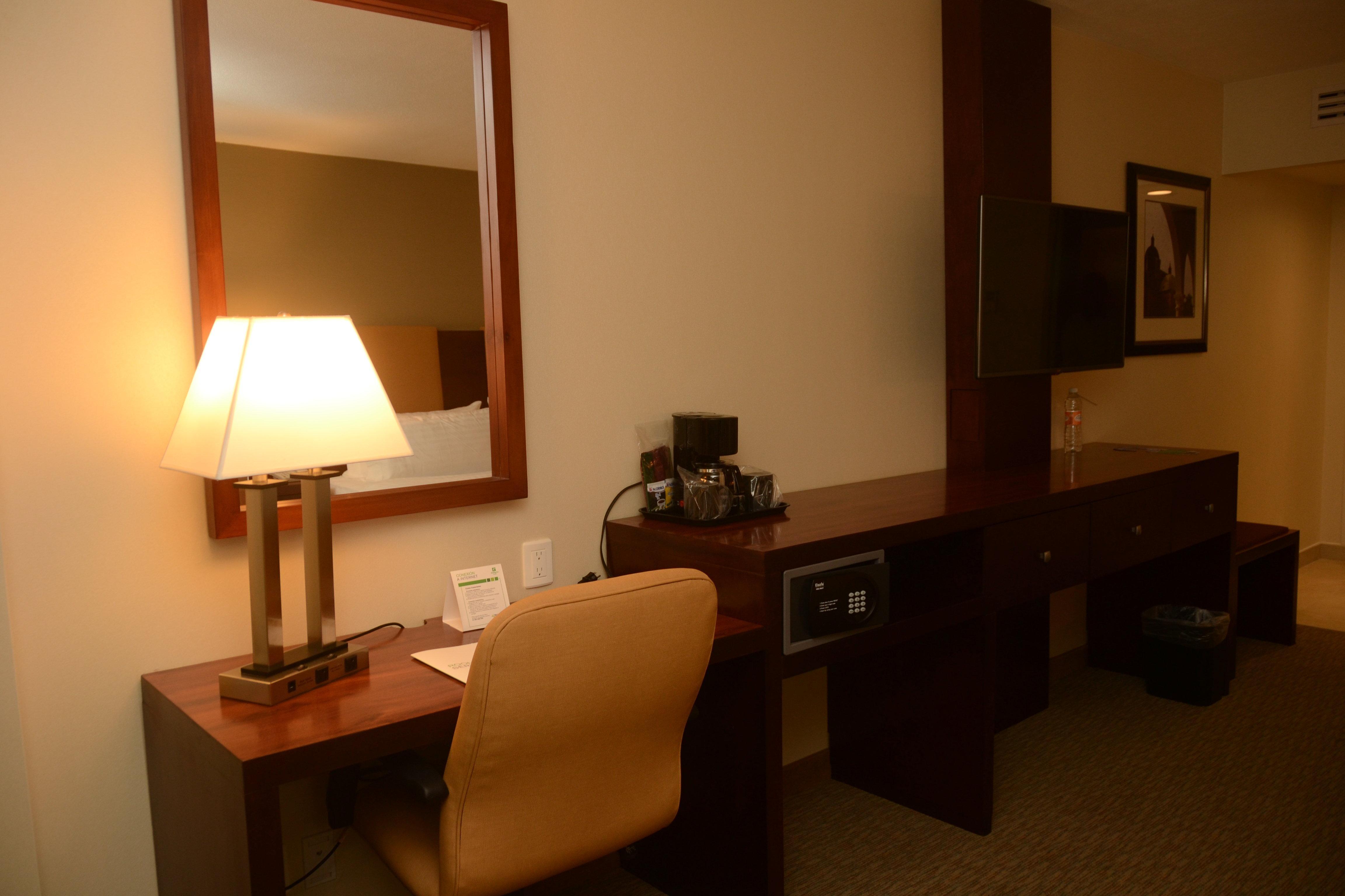 Holiday Inn Hotel & Suites Hermosillo Aeropuerto By Ihg Zewnętrze zdjęcie