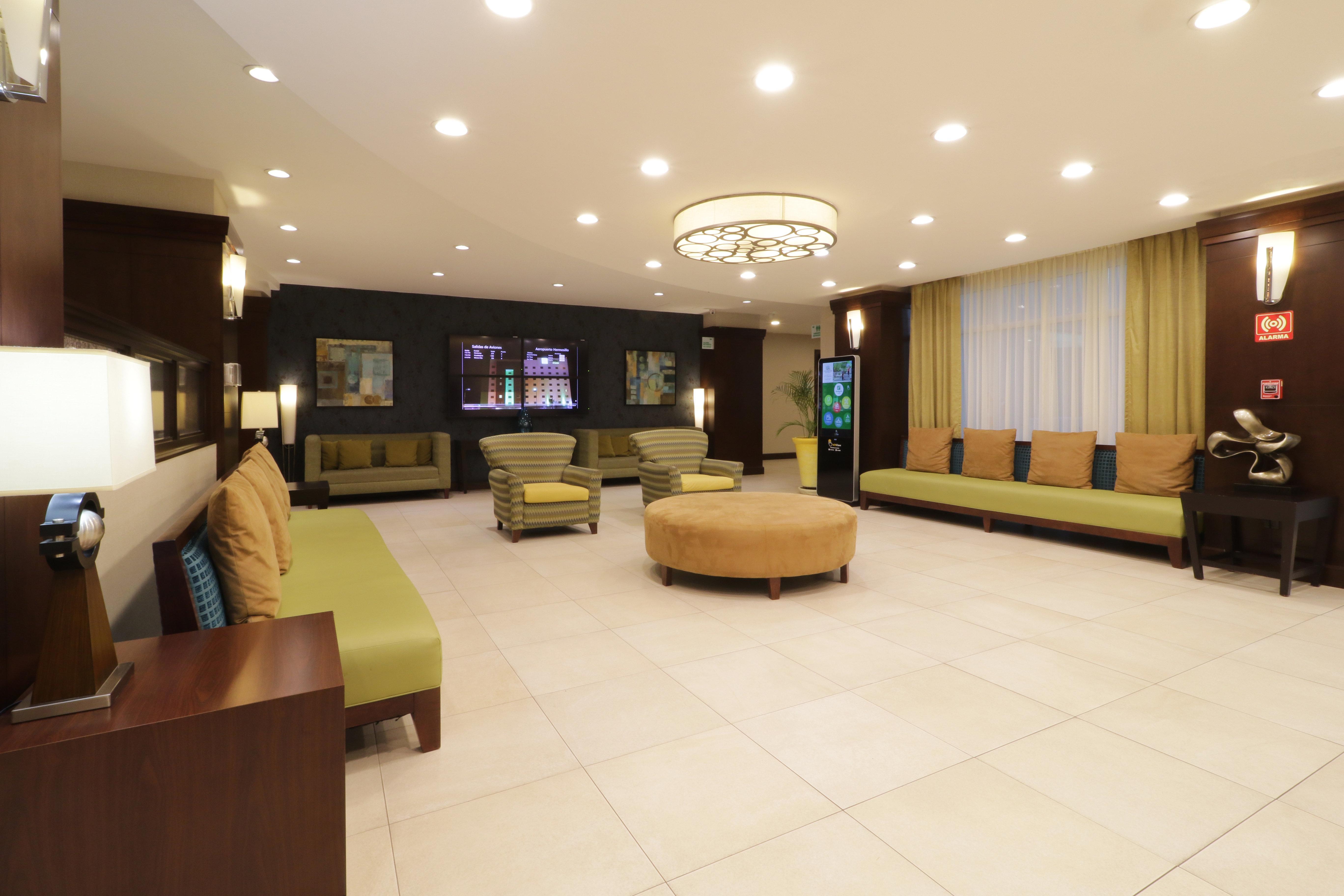 Holiday Inn Hotel & Suites Hermosillo Aeropuerto, An Ihg Hotel Zewnętrze zdjęcie